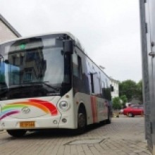 巴城考斯特租赁-大巴车出租