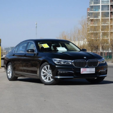 巴城汽车租赁-宝马7系